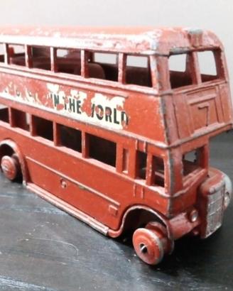 Moreston AEC London Bus 1:72
