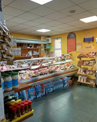 Supermercato in Via Prumo 127 RC