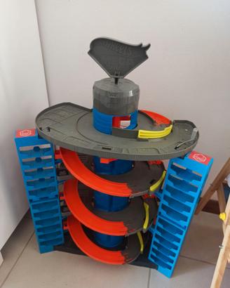Hot Wheels Mega Garage
