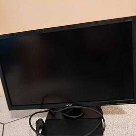 Monitor 22"