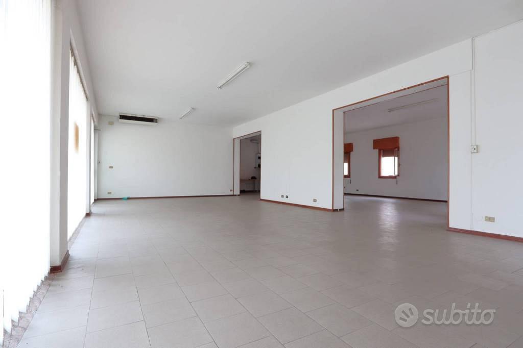 Immobile di 151 m² con 1 locale a Grisignano di Zo - Vista 3