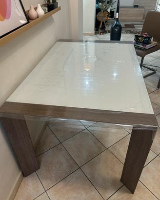 Tavolo da cucina allungabile da 4 a 10 persone