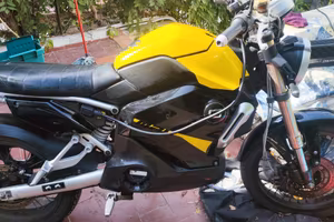 Super Soco TC Max 125 elettrica 