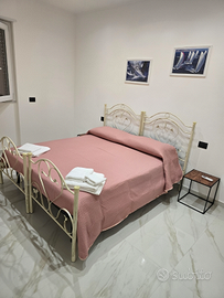 Alle spalle del lungomare cittadino