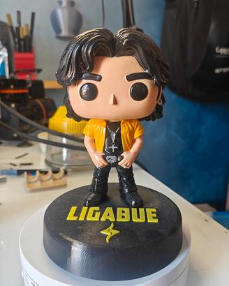 Funko pop artigianale ispirato a Ligabue 