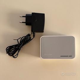 Switch TP-link TL-SF1005D 5 porte 10/100Mbps