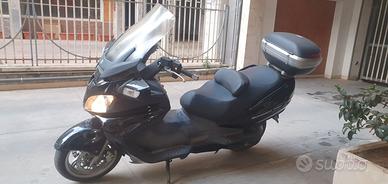 SUZUKI BURGMAN 650 EXCUTIVE POTENTE E COMODISSIMO