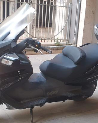 SUZUKI BURGMAN 650 EXCUTIVE POTENTE E COMODISSIMO