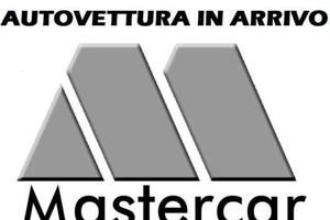 VOLVO XC40 XC40 1.5 t3 Momentum Pro 163cv auto -