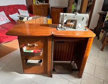 Macchina da cucire PFAFF 90 cin mobiletto