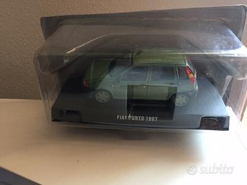 Fiat Punto 1997 Carabinieri 1/43