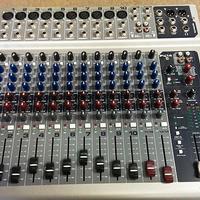 mixer peavey pv14 usb 14canali