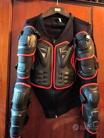 pettorina da MTB o da moto e borsa da serbatoio