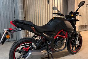 GRS 125 Black Edition
