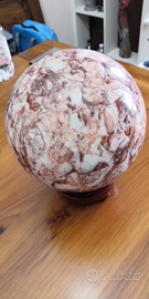 Sfera minerale giada rossa