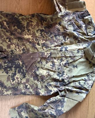 Mimetica vegetata italiana della royal taglia L