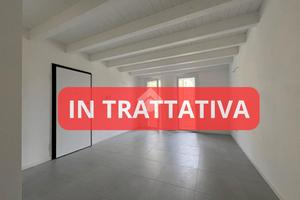 3 LOCALI A CANNETO SULL'OGLIO