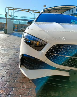 Classe A 180 Mild-hybrid Advance Plus AMG Line 
