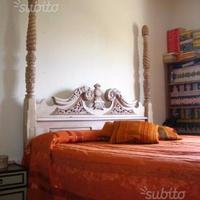 Letto matrimoniale indonesiano