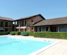 Peschiera Del Garda: piscina e vista lago,in relax