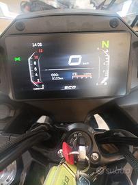 CF MOTO  MT650   seminuova EURO 5 ( poco utilizzo)
