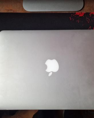 MacBook Pro 13” Retina Early 2015 i5 8GB SSD 250GB