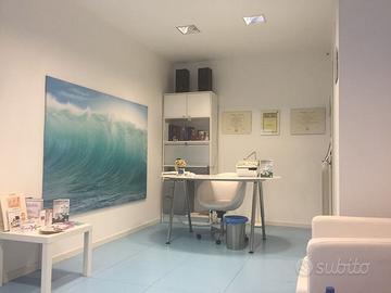 Appartamento uso ambulatorio o ufficio arredato r