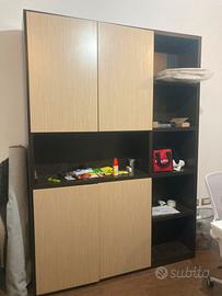 Arredi ufficio 2 scrivanie 2 cassettiere libreria