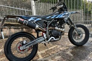Fantic 125 4 t motard
