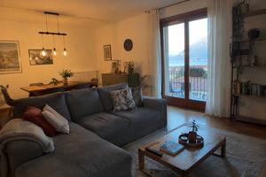Ampio quadrilocale con balcone sul lago - Abbadia
