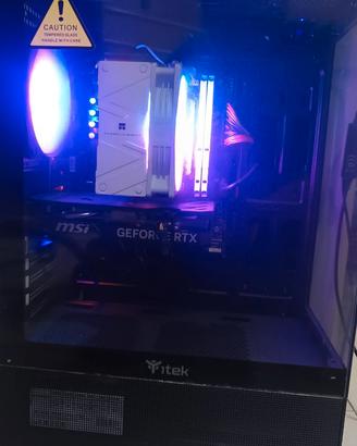 PC GAMING (COMPRATO 8 MESI FA)