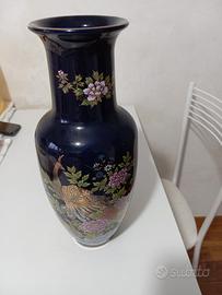 vaso in ceramica decorato 