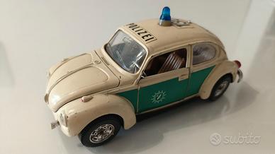 Modellino Volkswagen Maggiolone Mebetoys 8587.