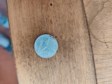 Moneta da 10 lire con spighe 