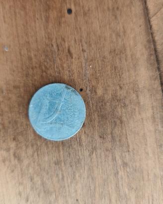 Moneta da 10 lire con spighe 