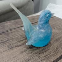 uccello in vetro scavo verde acqua 