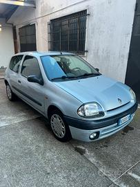 Renault Clio 1.4 Neopatentati