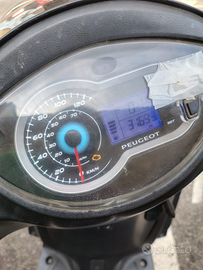 Peugeot TWEET 125i CARGO