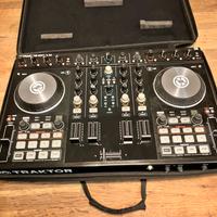 Traktor Kontrol S4 MK2