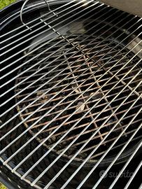 Barbecue a carbone Weber come nuovo