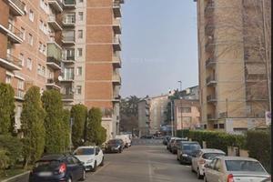 Camera singola arredata vicino metro VOLTA