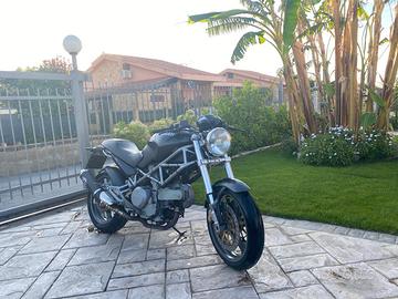 Ducati Monster 620 - 2004