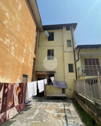 CASA SEMINDIPENDENTE A CASAZZA