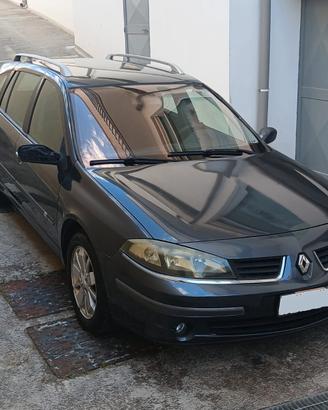 Renault Laguna 1.9 dCi/130CV Grandtour Confort