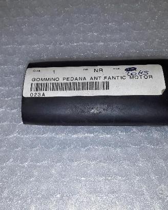 Gommino poggiapiedi pilota fantic motor strada 125