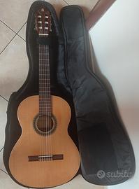 chitarra classica Alhambra 4/4 