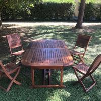 Tavolo in legno Balau con sedie