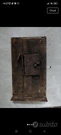 serratura antica per ristrutturazione porta antica