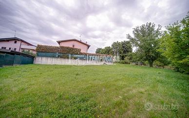 Terreno residenziale a Carnago Via Luxemburg