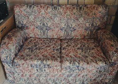 Divano due posti fisso